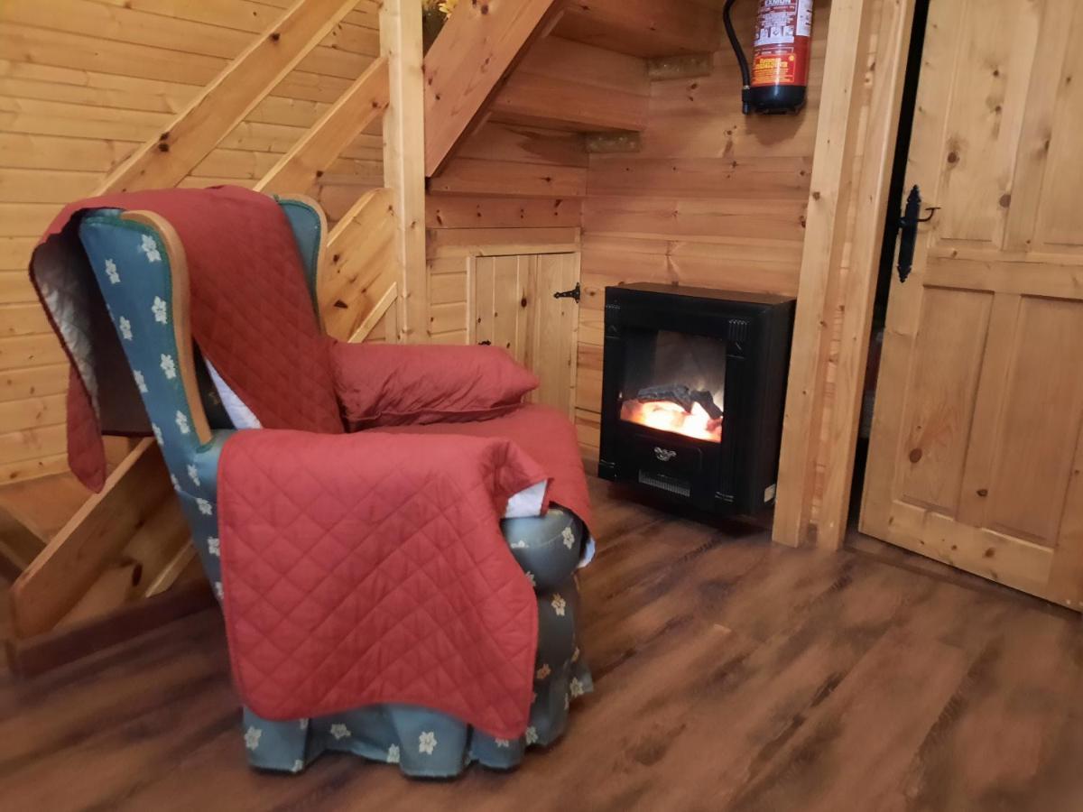 Cabanas De Madera El Rinconcillo Аройо Фрио Екстериор снимка