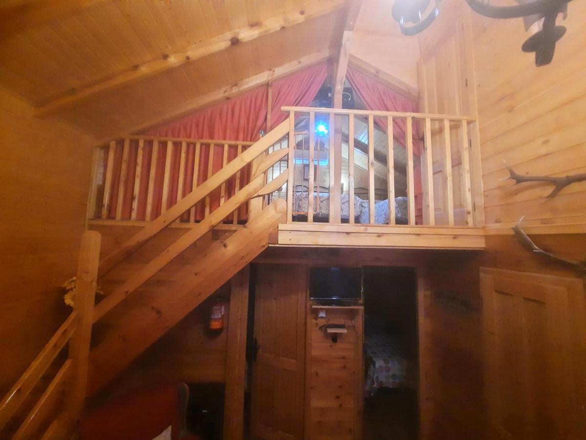 Cabanas De Madera El Rinconcillo Аройо Фрио Екстериор снимка