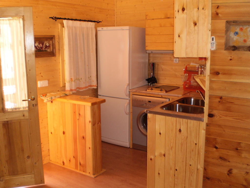 Cabanas De Madera El Rinconcillo Аройо Фрио Стая снимка